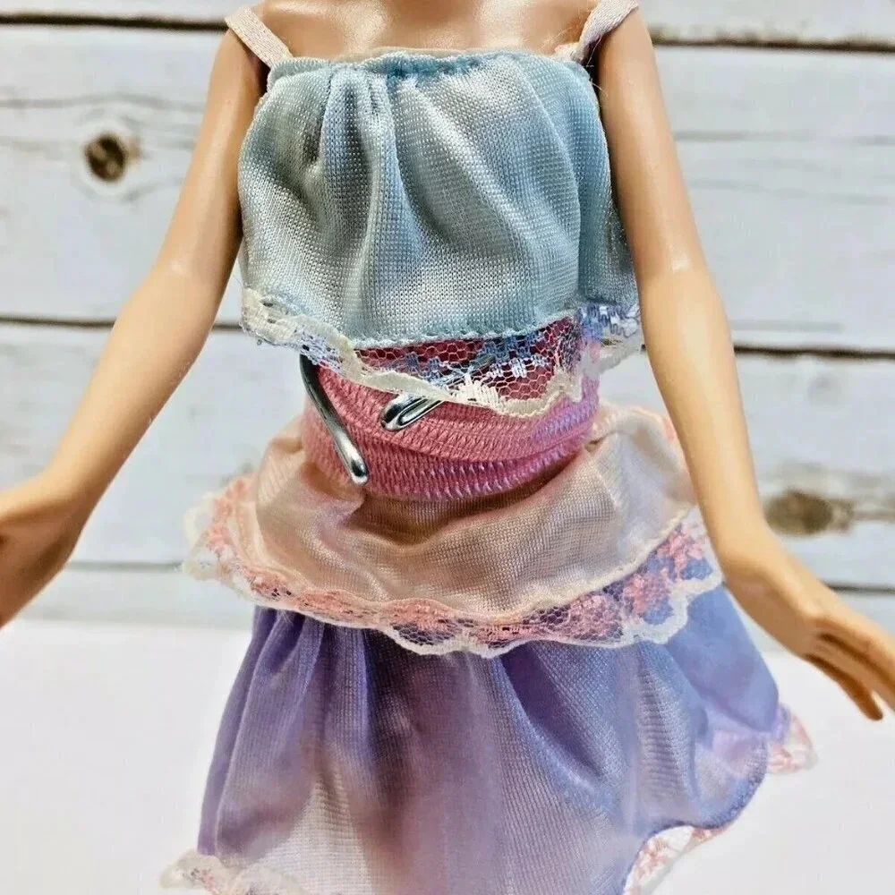 MATTEL BARBIE Disney Doll Blond Hair Blue Eyes Layered Dress 12